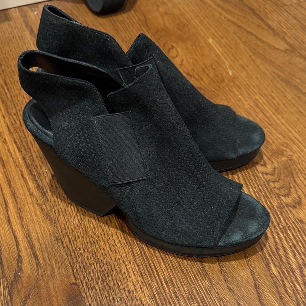 Eileen Fisher Plus Sandal - Open-Toe Wedge Shoes